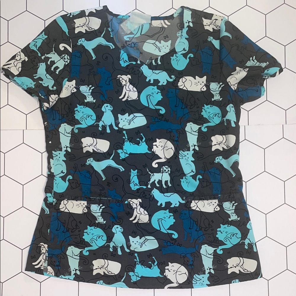 Veterinary Apparel Company -Cat and Dog Print Scrub Top